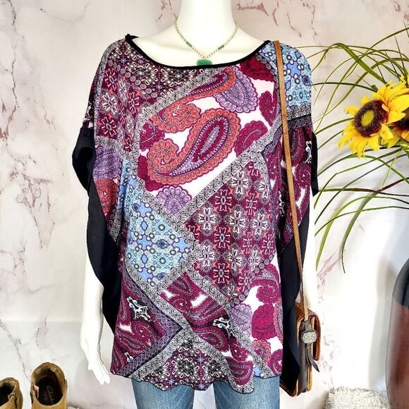 Pretty Michael F butterfly sleeve top - Picture 2 of 7